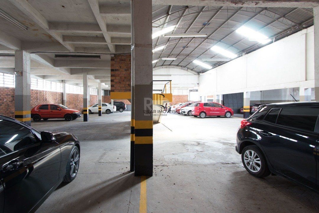 Pavilhão para Venda - 1257.35m², 0 dormitórios, 6 vagas - Floresta