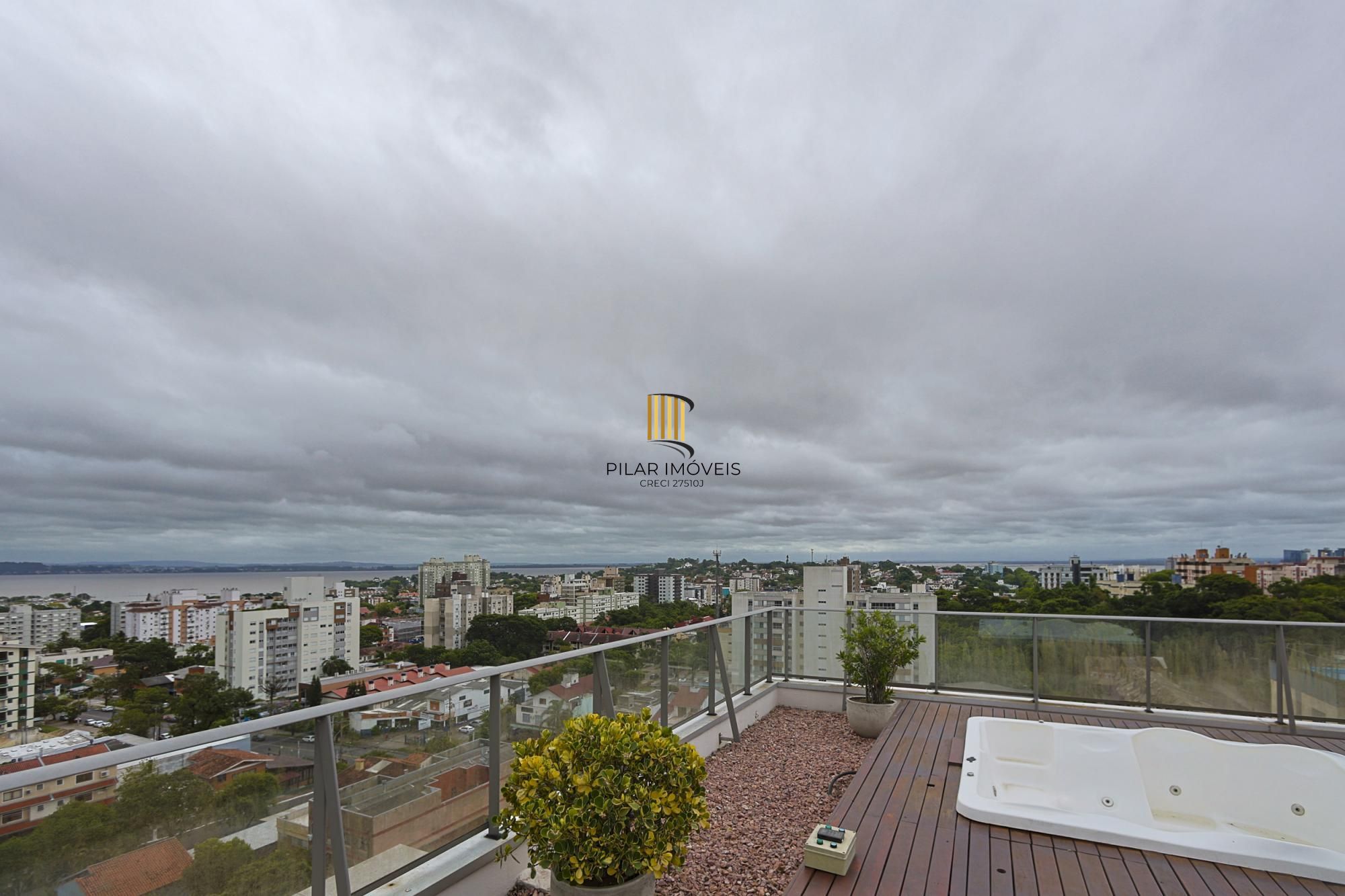 Apartamento com 217m² e 3 dormitórios no bairro Tristeza em PORTO ALEGRE para Comprar