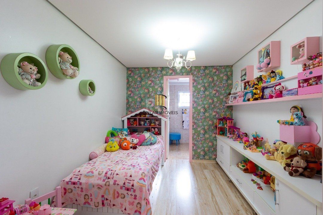 Casa para Venda - 342m², 3 dormitórios, sendo 2 suites, 2 vagas - Espírito Santo