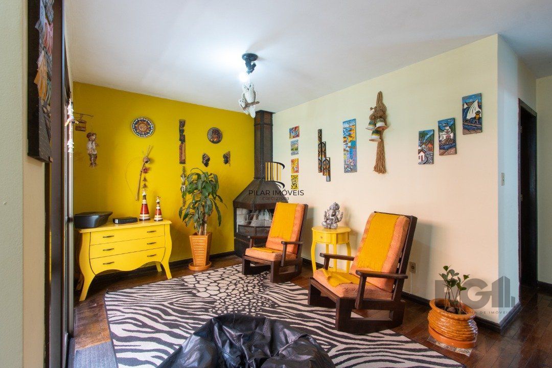 Casa 4 dormitórios no bairro Tristeza