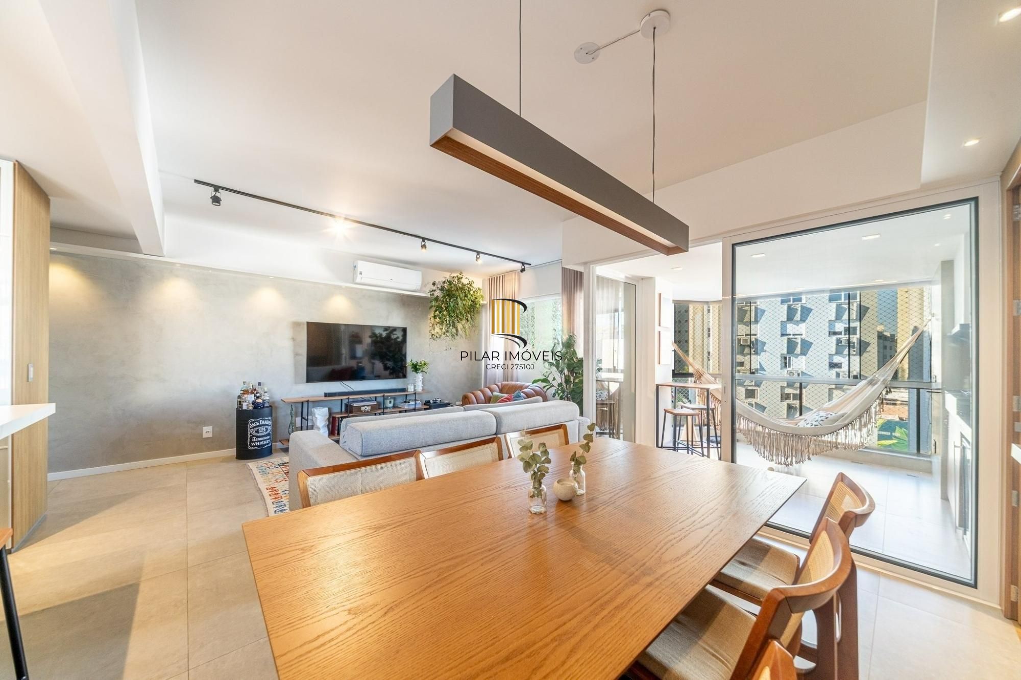 Apartamento Alto Padrão com Vista Definitiva em Bairro Nobre de Porto Alegre - Pilar Imóveis
