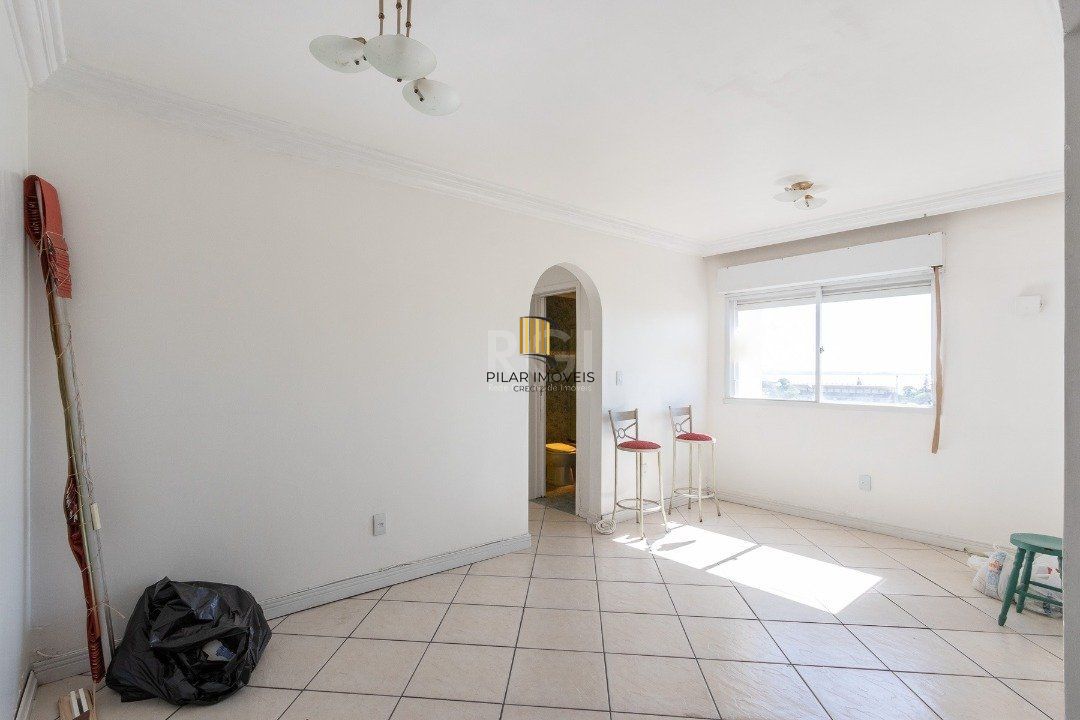 Apartamento para Venda - 61.5m², 2 dormitórios, 1 vaga - Cristal