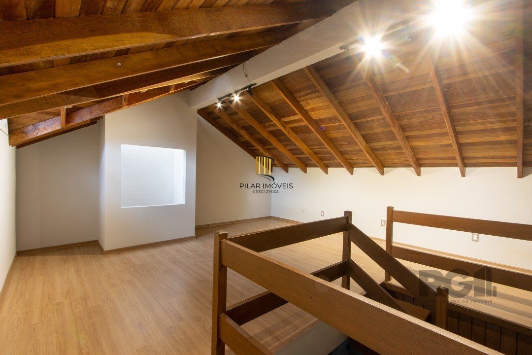 Casa 3 dormitórios à venda Ipanema  - Impecável - Totalmente reformada e mobiliada.
