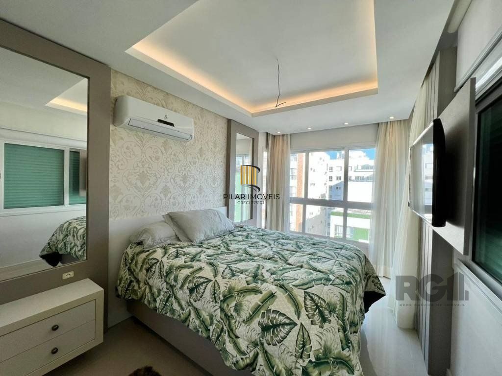 Apartamento 4 dormitórios no bairro Navegantes