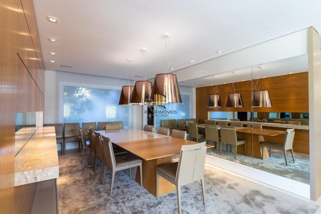 Casa Condominio para Venda - 587m², 4 dormitórios, sendo 4 suites, 10 vagas - Terra Ville