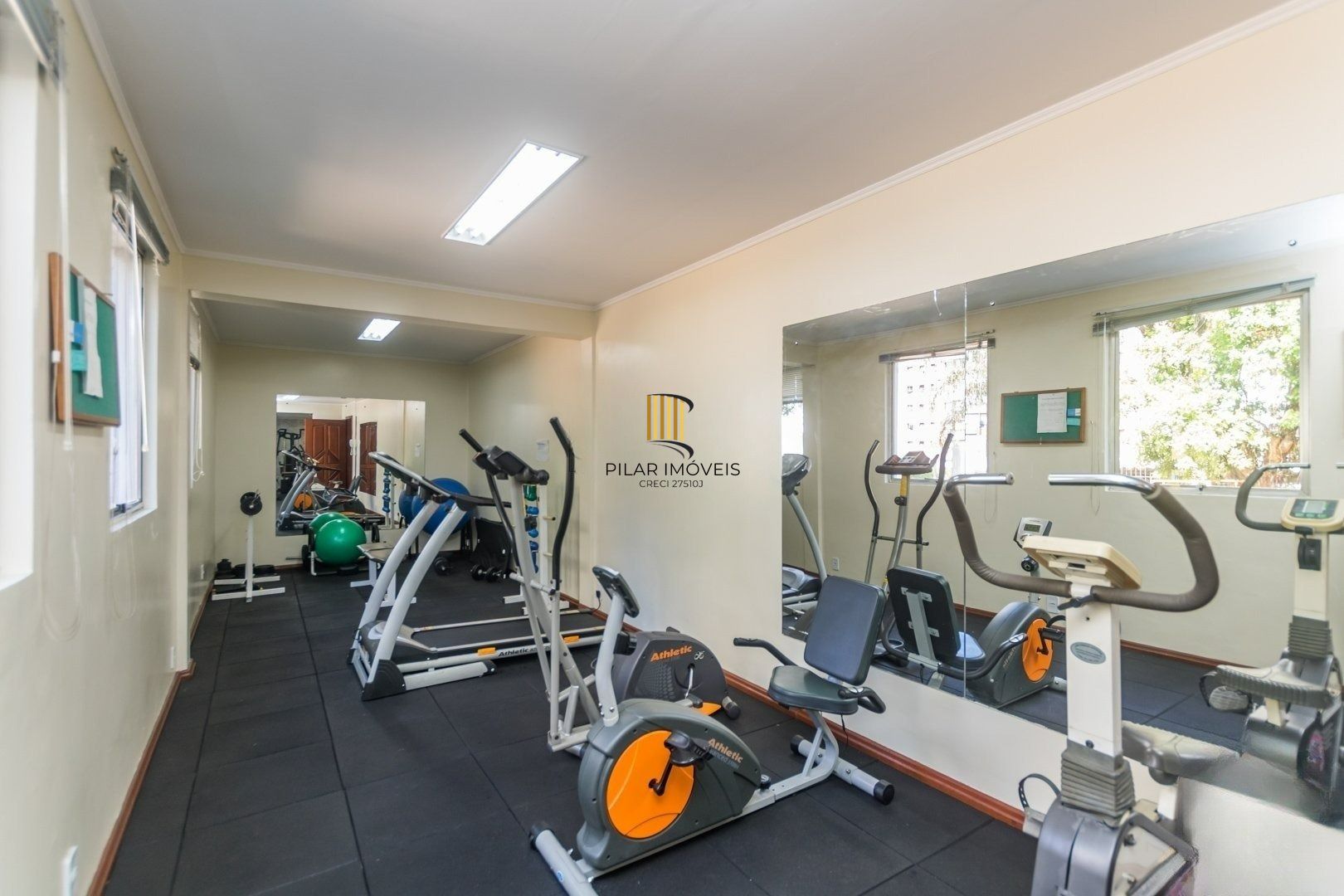 Apartamento Alto Padrão com Vista Definitiva em Bairro Nobre de Porto Alegre