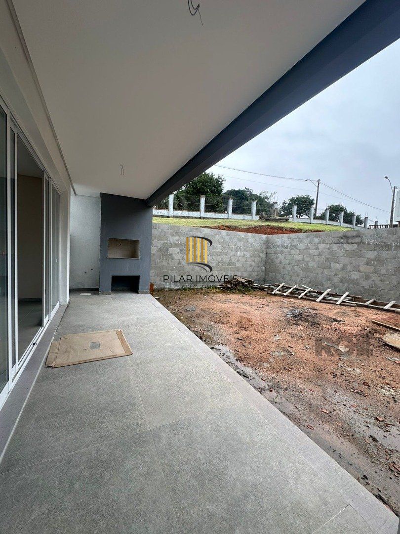 Casa de Condomínio 3 dormitórios no bairro Aberta dos Morros