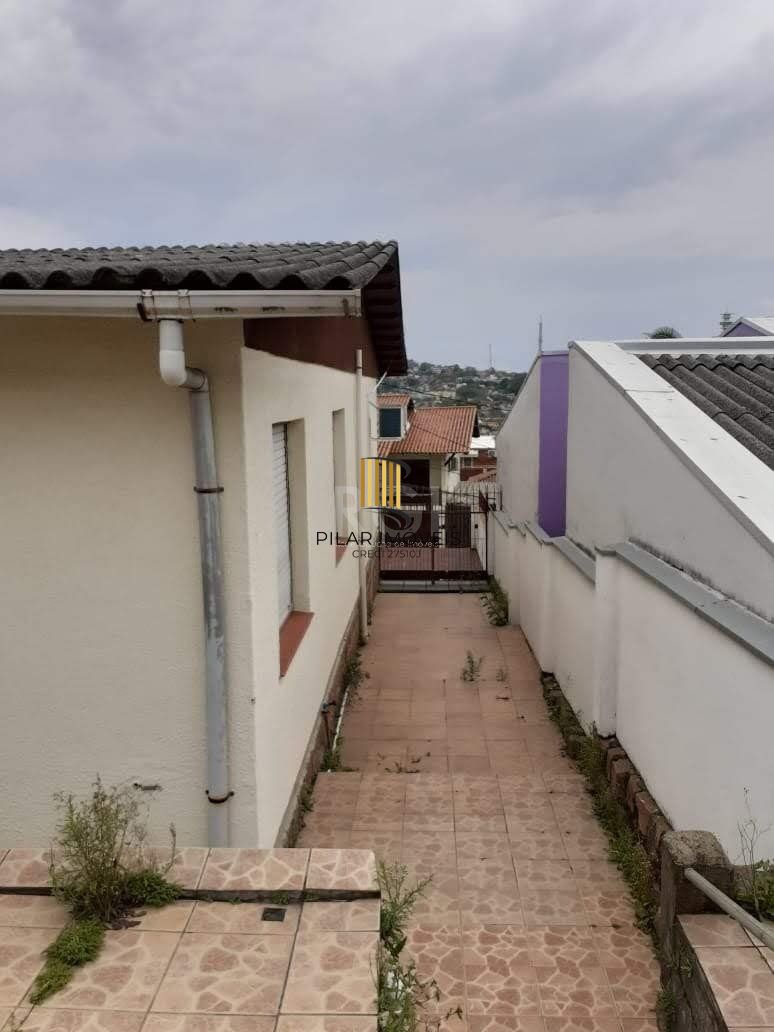 Casa para Venda - 130m², 4 dormitórios, Santa Tereza