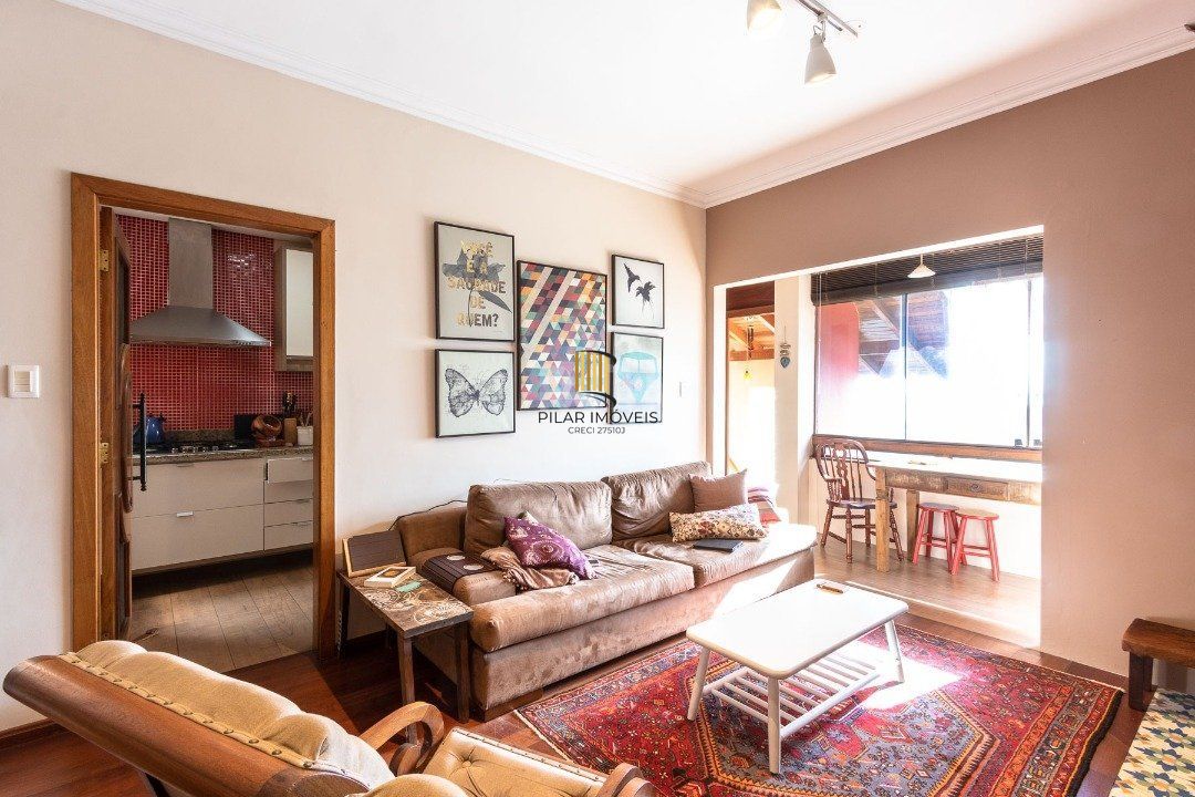 Casa para Venda - 226.96m², 3 dormitórios, sendo 2 suites, 3 vagas - Jardim Isabel