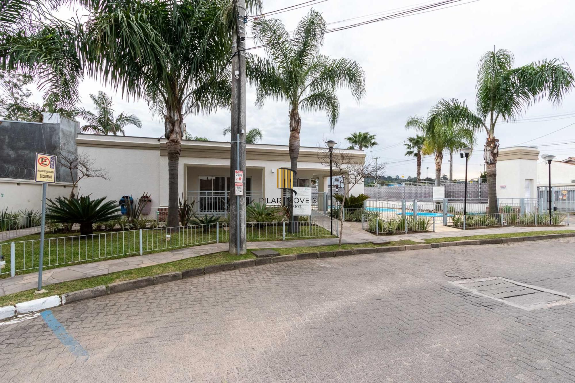 Casa 2 dormitórios  em condominio fechado