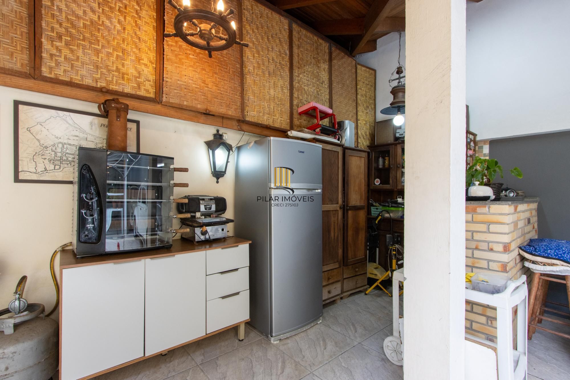 Casa 3 dormitórios no bairro Ipanema