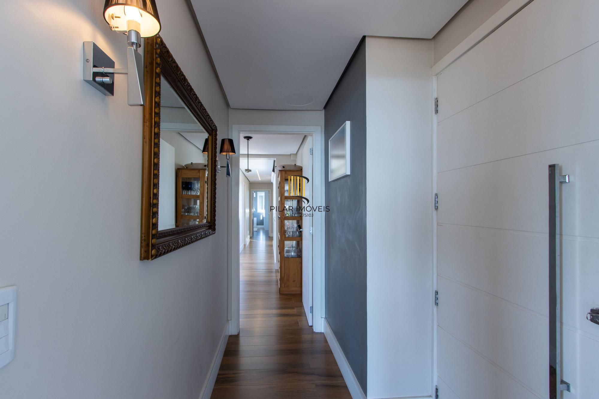 Apartamento 4 dormitórios no bairro Tristeza