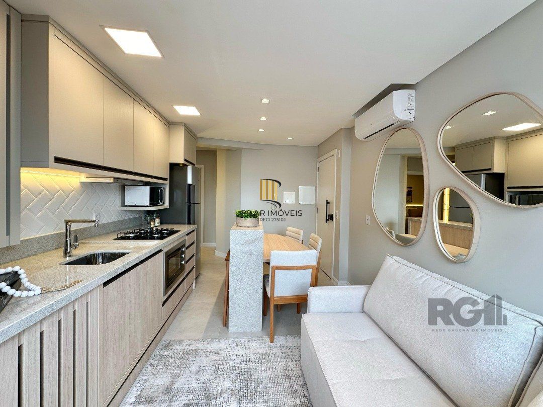 Apartamento 2 dormitórios no bairro Zona Nova