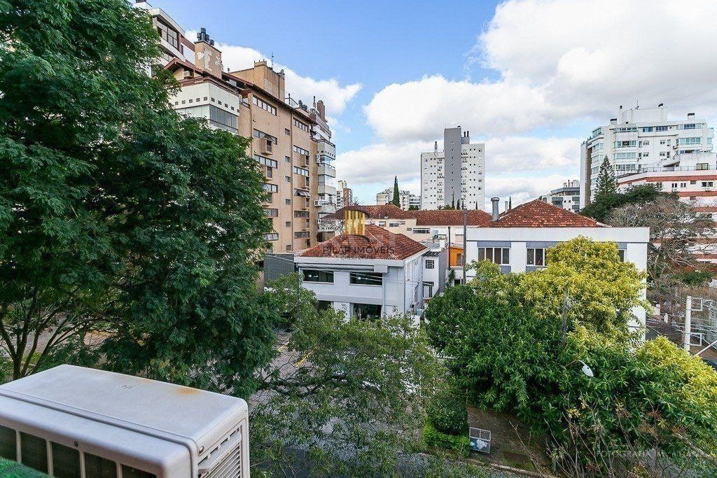 Apartamento para Venda - 110.55m², 3 dormitórios, sendo 2 suites, 1 vaga - Petrópolis