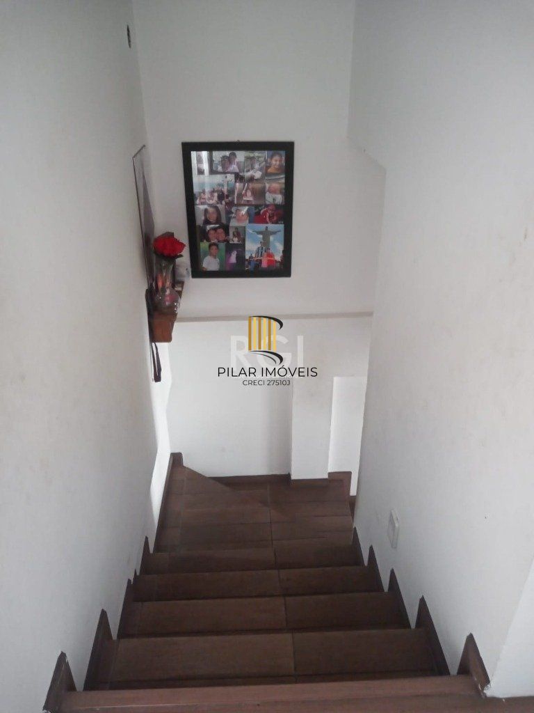 Sobrado para Venda - 110m², 2 dormitórios, sendo 1 suites, 2 vagas - Hípica