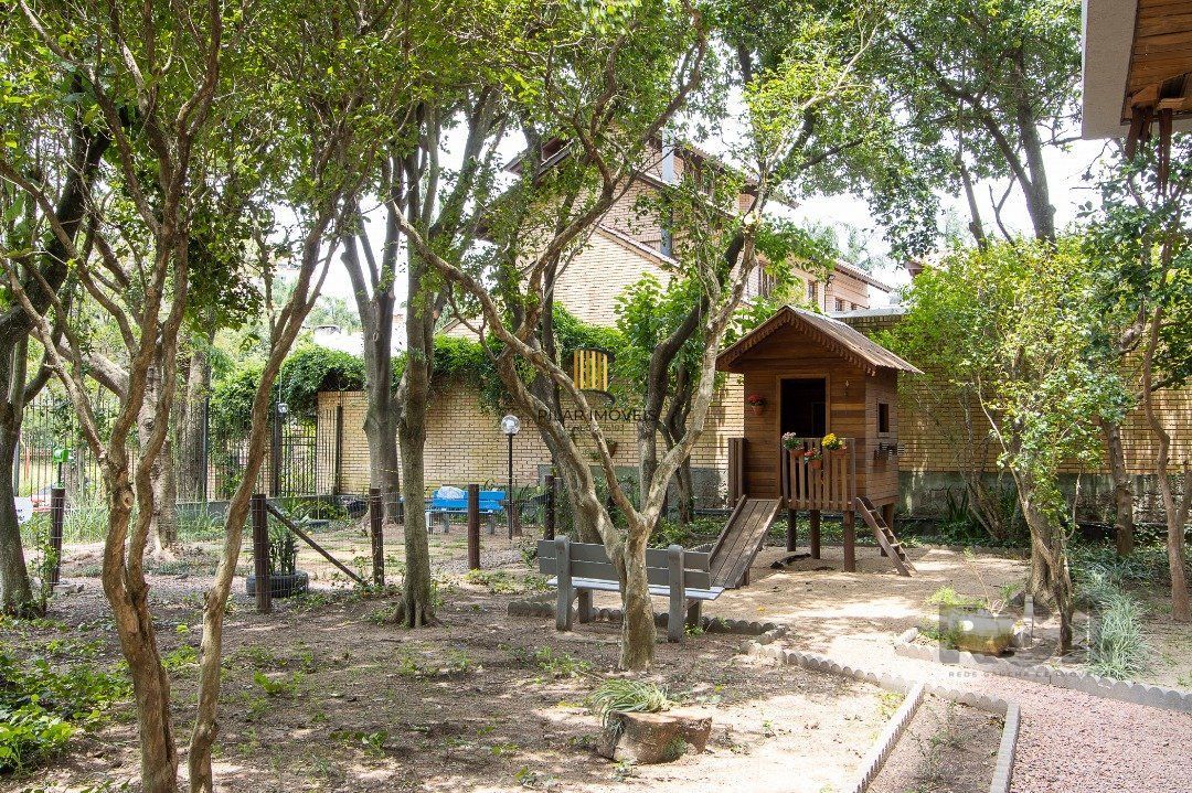 Cobertura para Venda - 209m², 3 dormitórios, sendo 1 suites, 2 vagas - Bela Vista