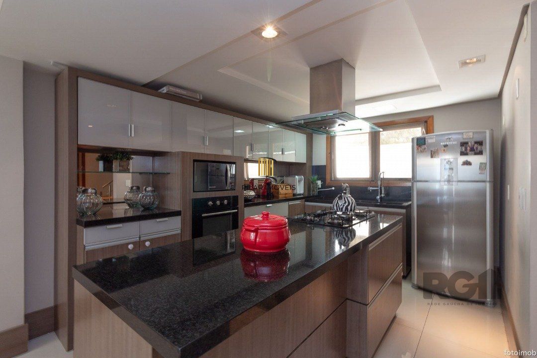 Casa Condominio para Venda - 307m², 5 dormitórios, sendo 1 suites, 4 vagas - Cristal