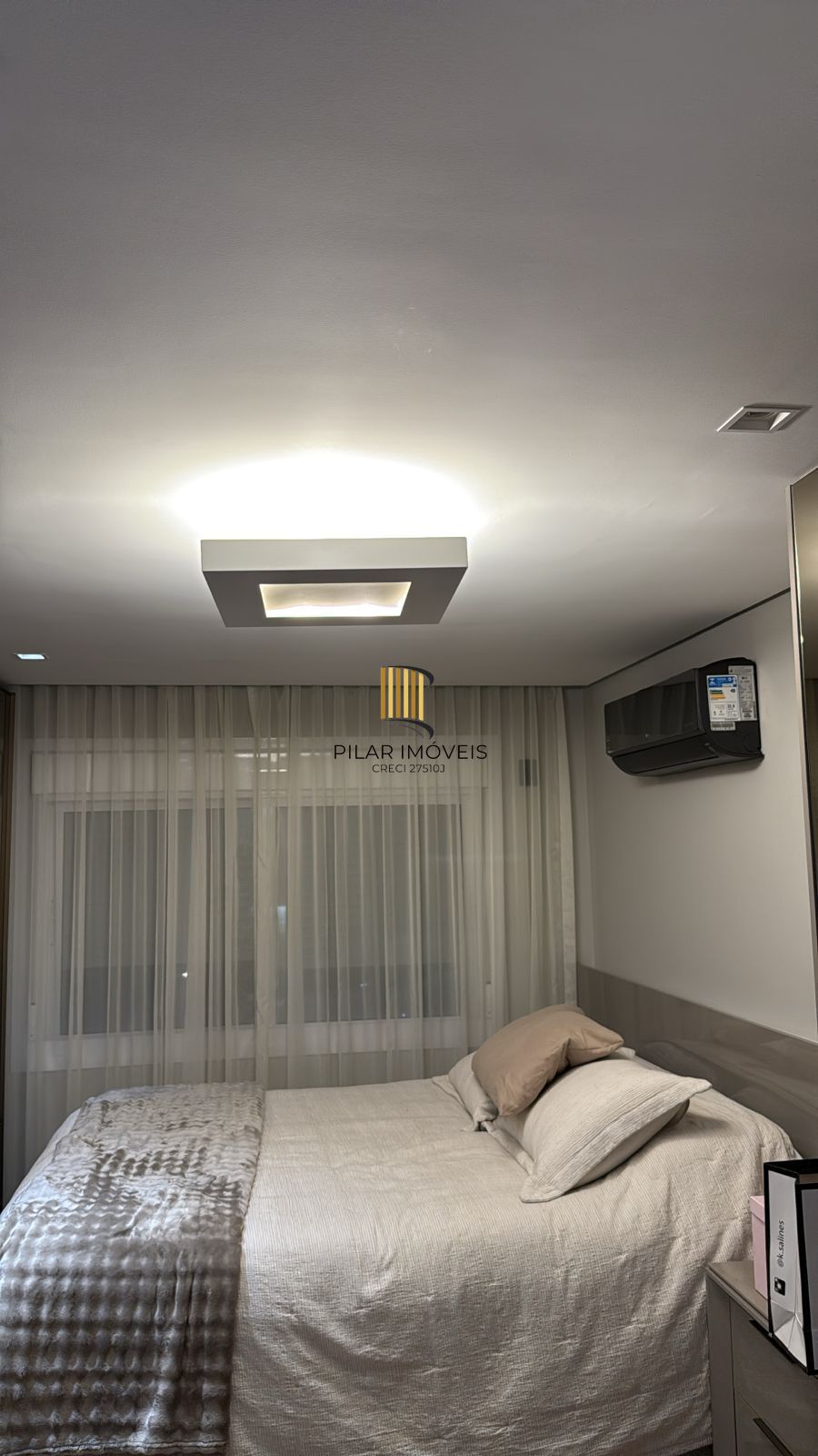 **Apartamento de 3 Quartos com 2 Suítes e 2 Vagas de Garagem na Tristeza, Porto Alegre, RS**