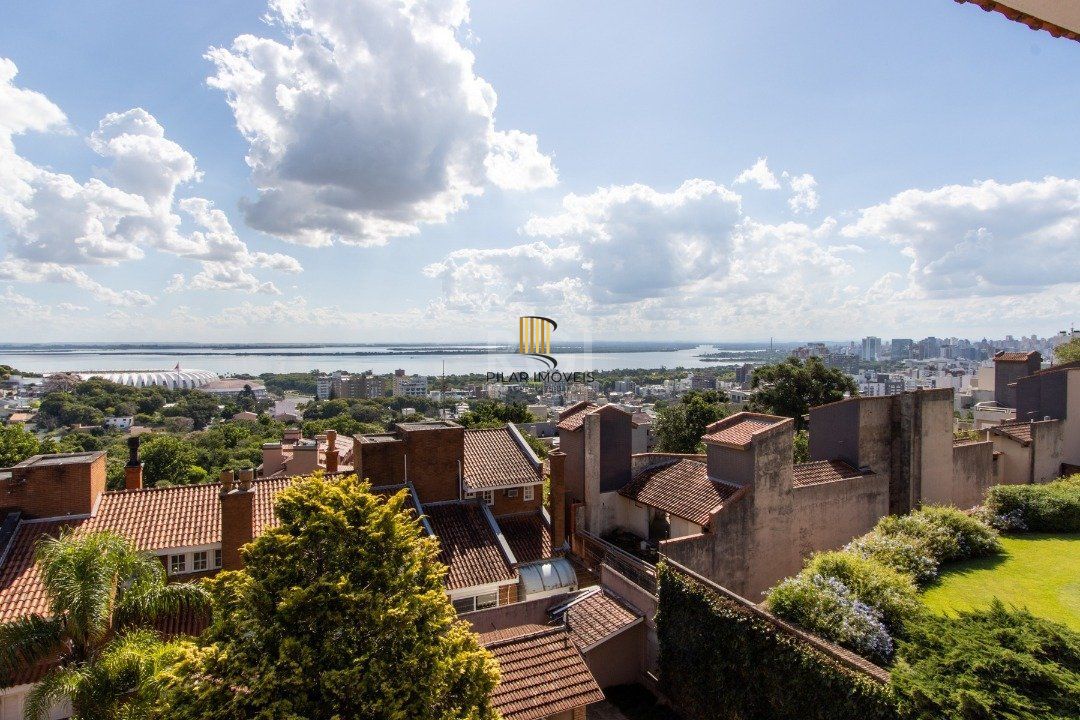 Mansão maravilhosa . O projeto da casa feita e construída pelos arquitetos