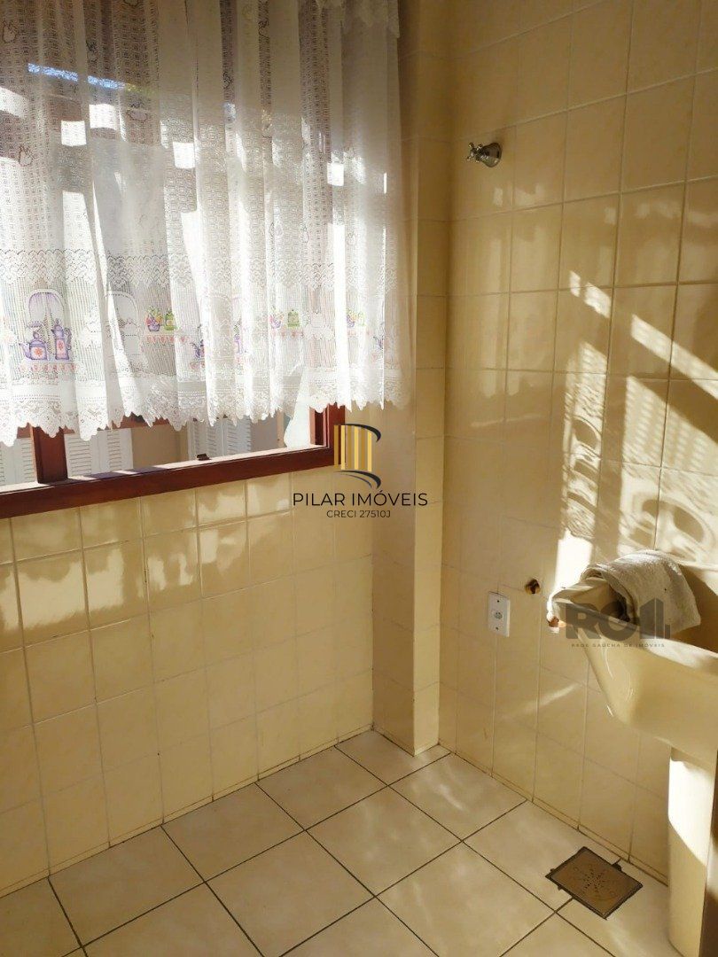 Apartamento para Venda com 1 dormitório e 1 vaga no bairro Cristal