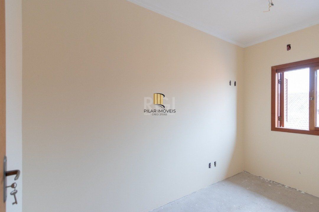 Casa para Venda - 115m², 3 dormitórios, sendo 1 suites, 2 vagas - Urubatã