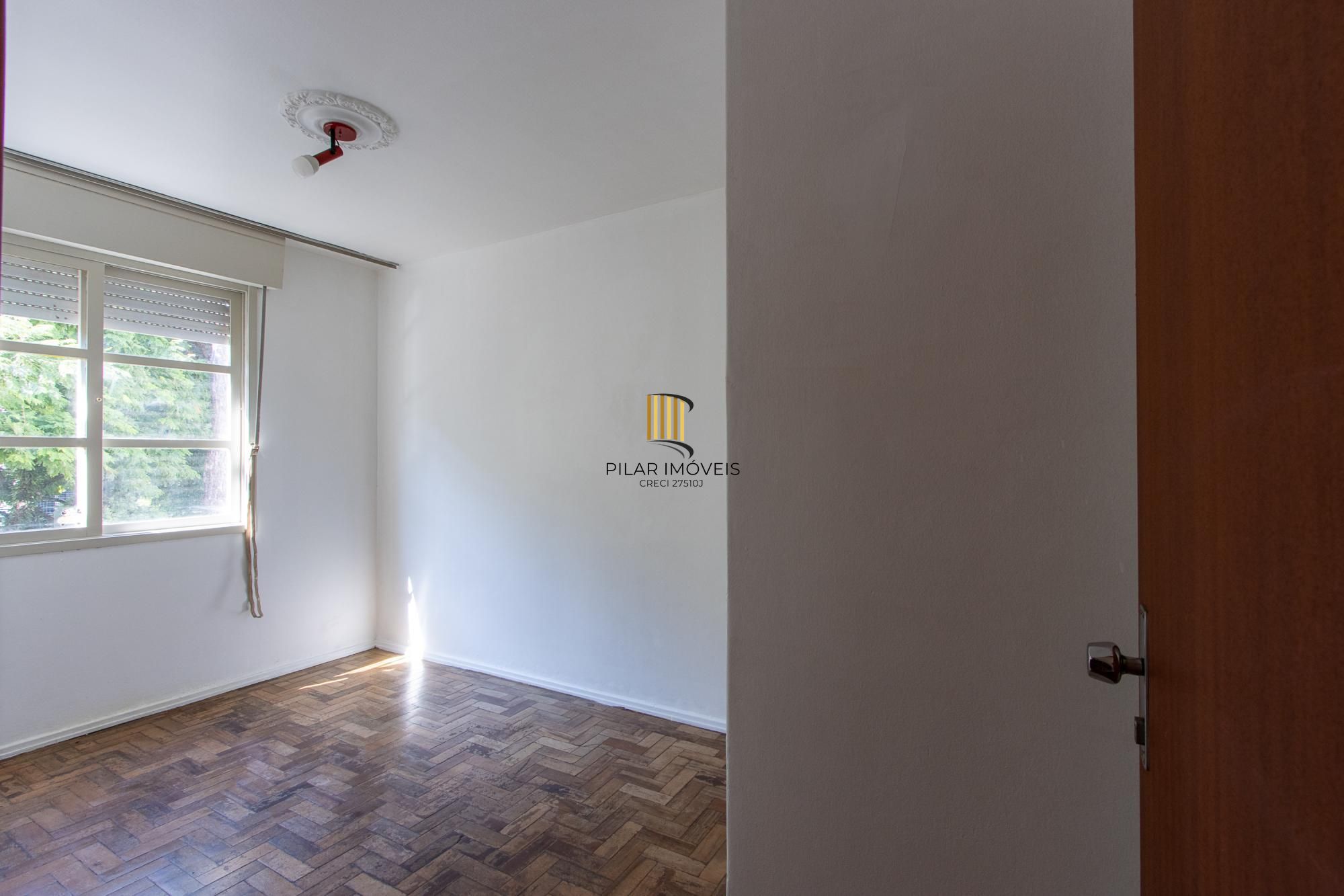 APARTAMENTO 4 QUARTOS DESOCUPADO - BAIRRO MENINO DEUS