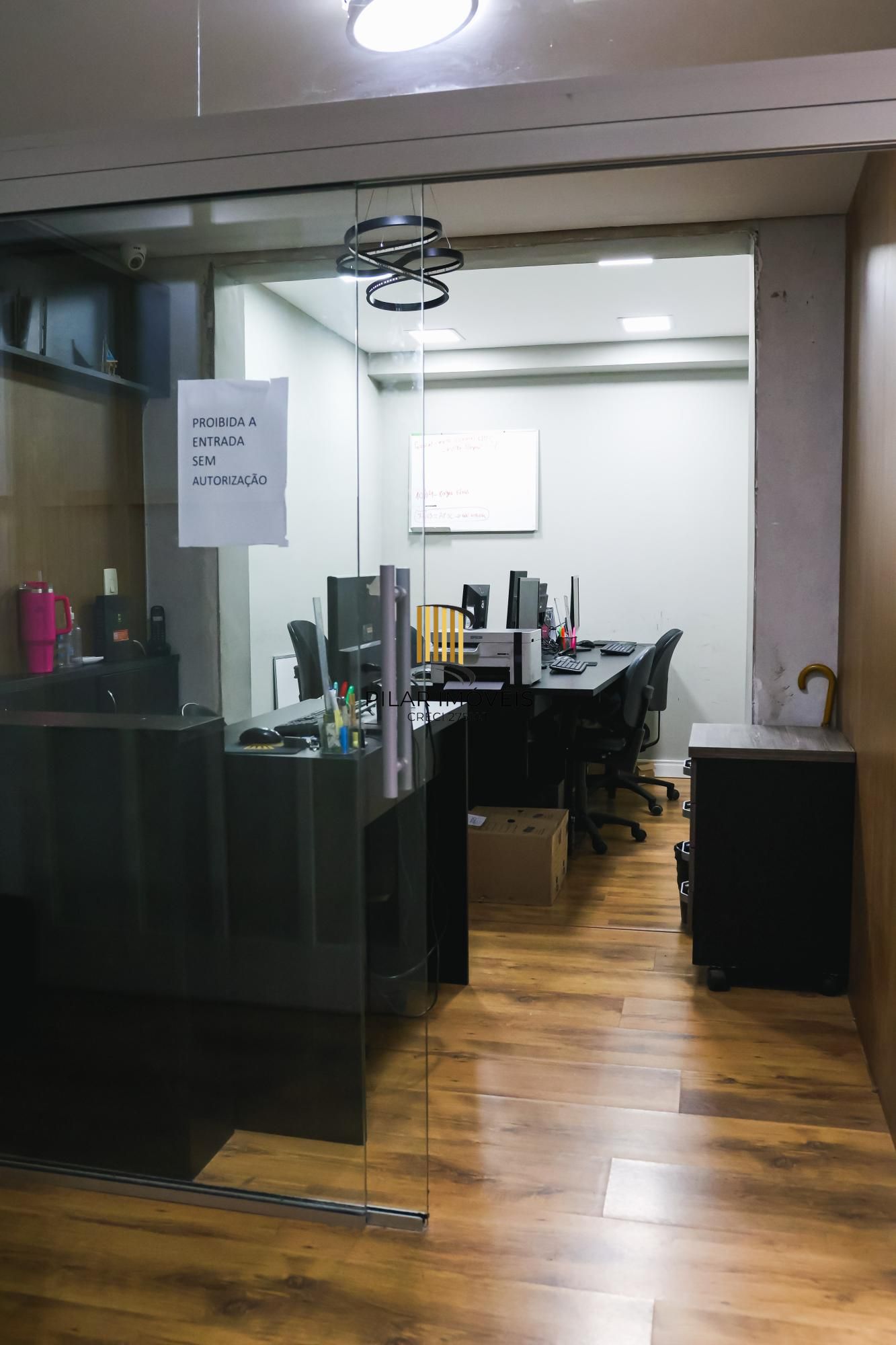 Casa Comercial 4 dormitórios no bairro Moinhos de Vento
