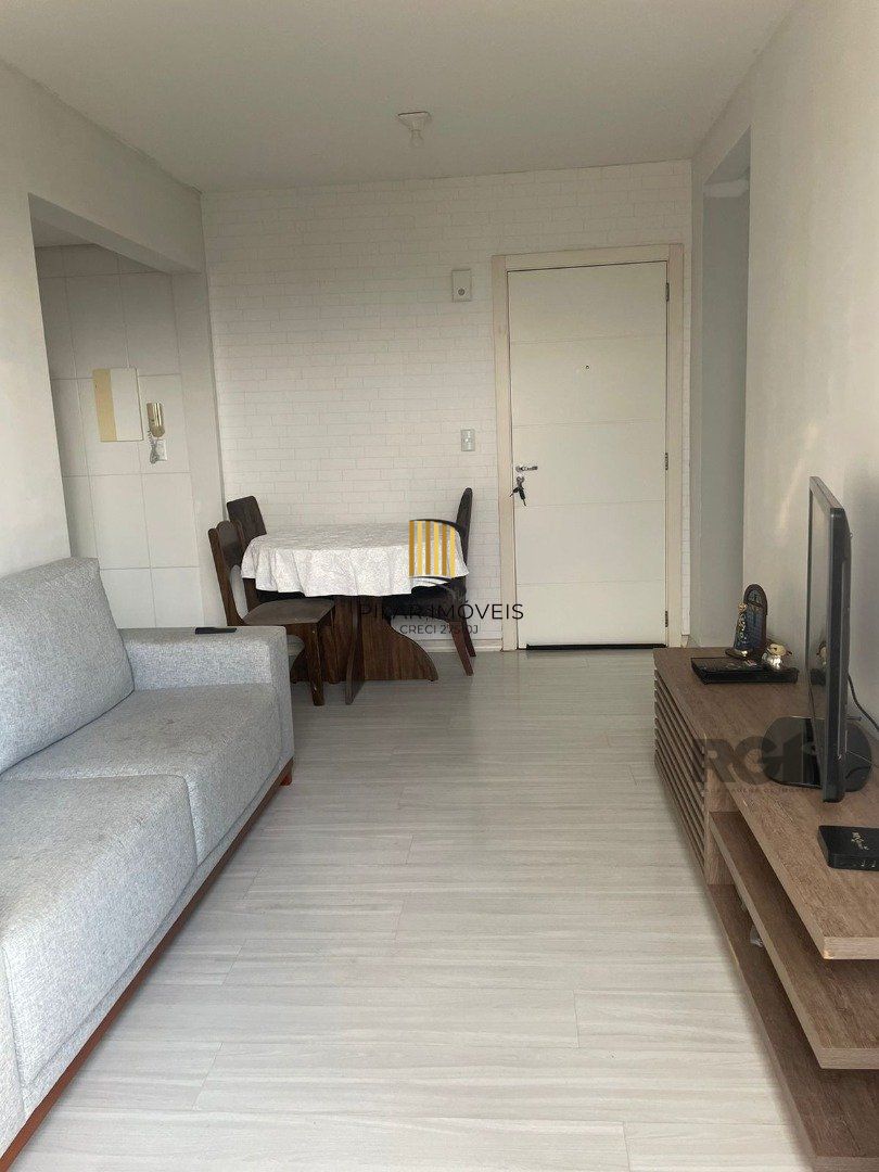 Apartamento 2 dormitório no Bairro Marechal Rondon com vaga coberta