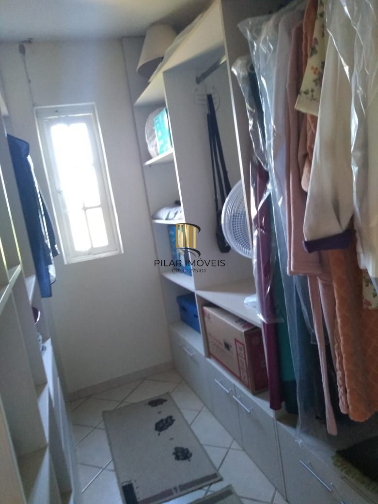 Excelente casa de alvenaria em Viamão!