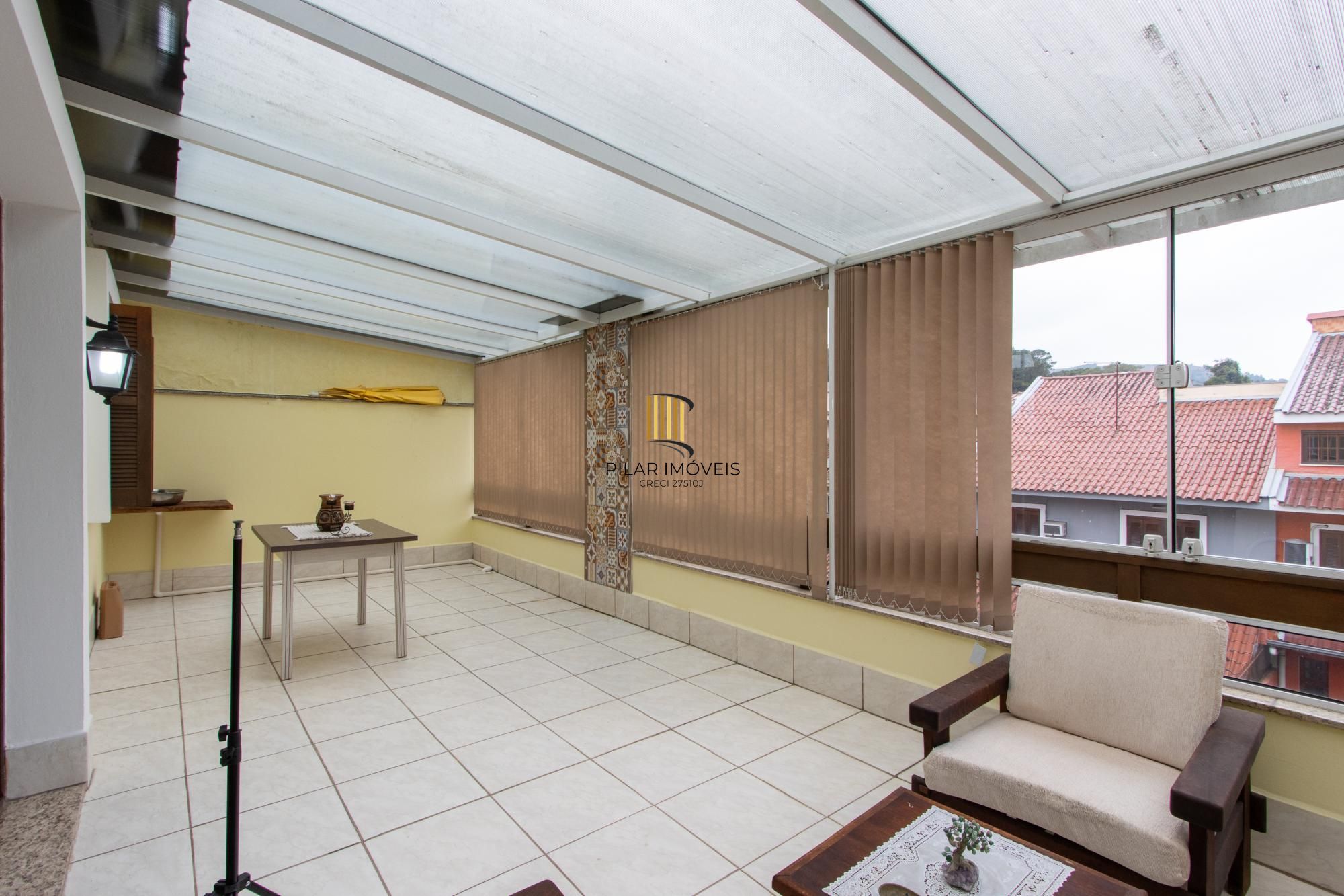 Casa 3 dormitórios no bairro Ipanema