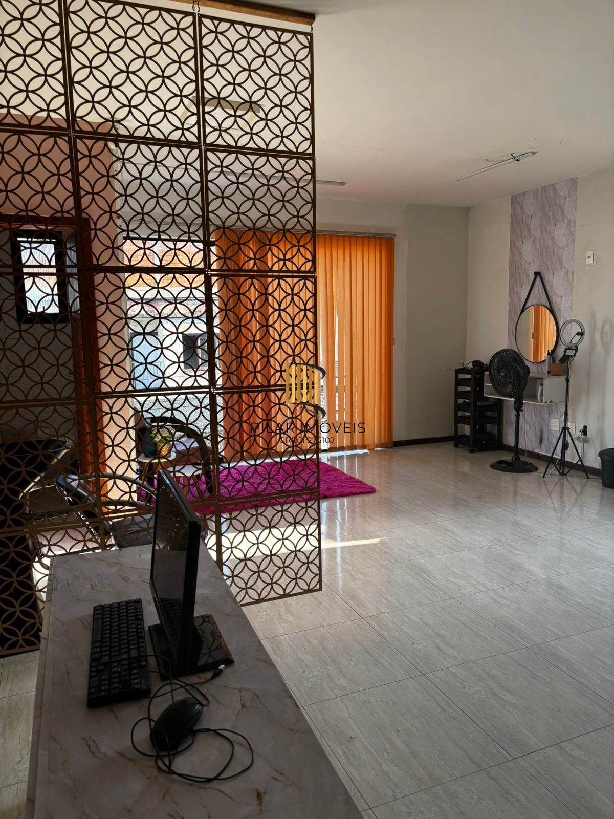 Sala comercial no bairro Cavalhada.