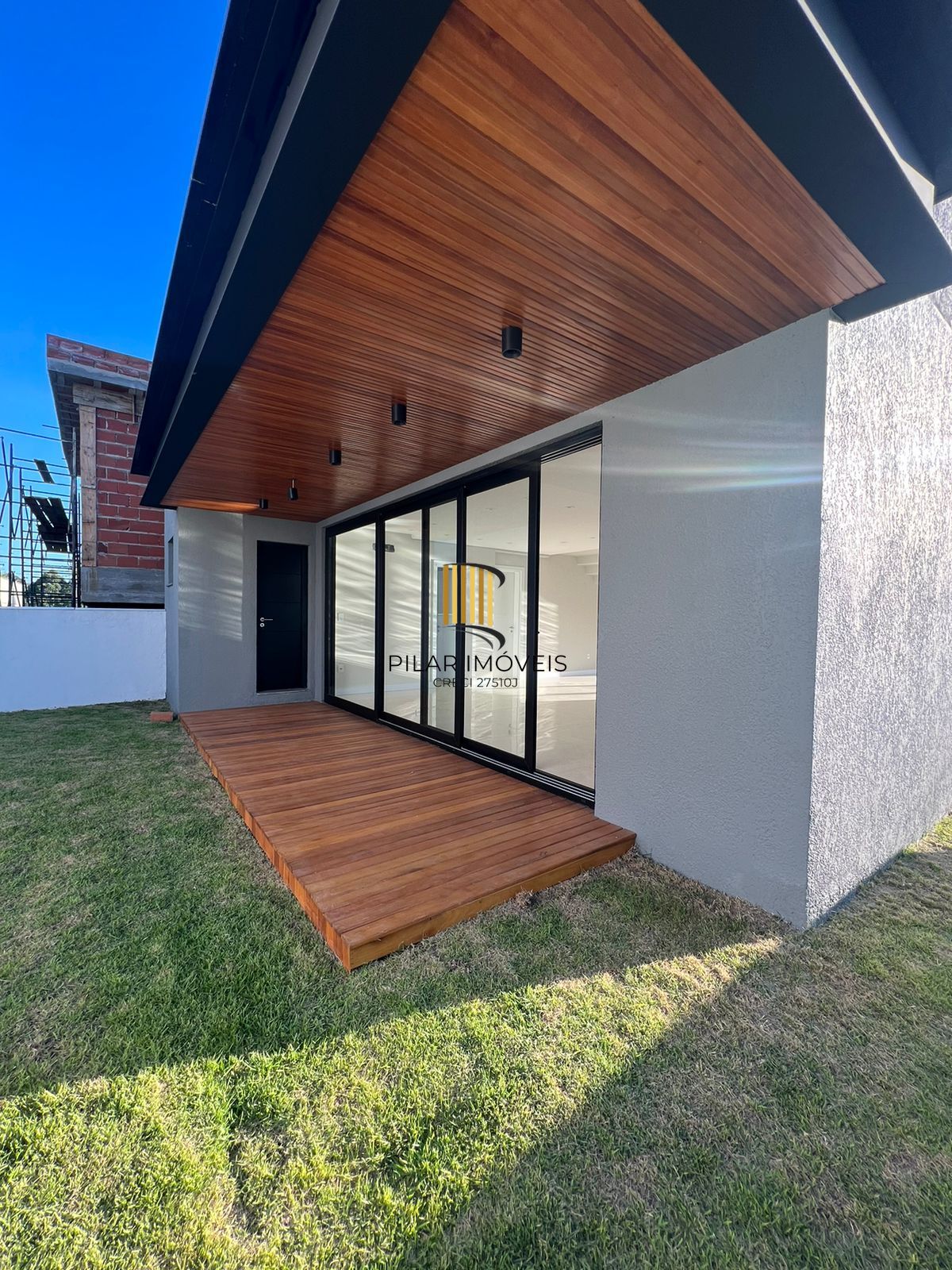 Casa de Condomínio com 3 suítes para comprar em Centro, Gravataí