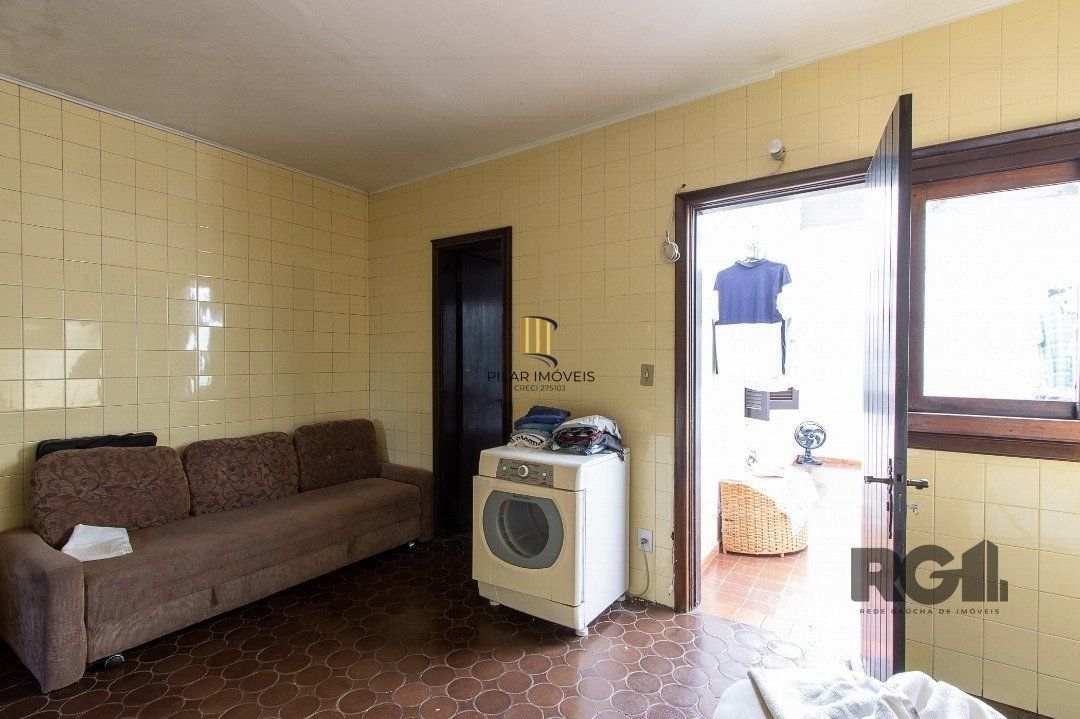 Casa para Venda - 580m², 3 dormitórios, sendo 1 suites, 3 vagas - Santa Tereza