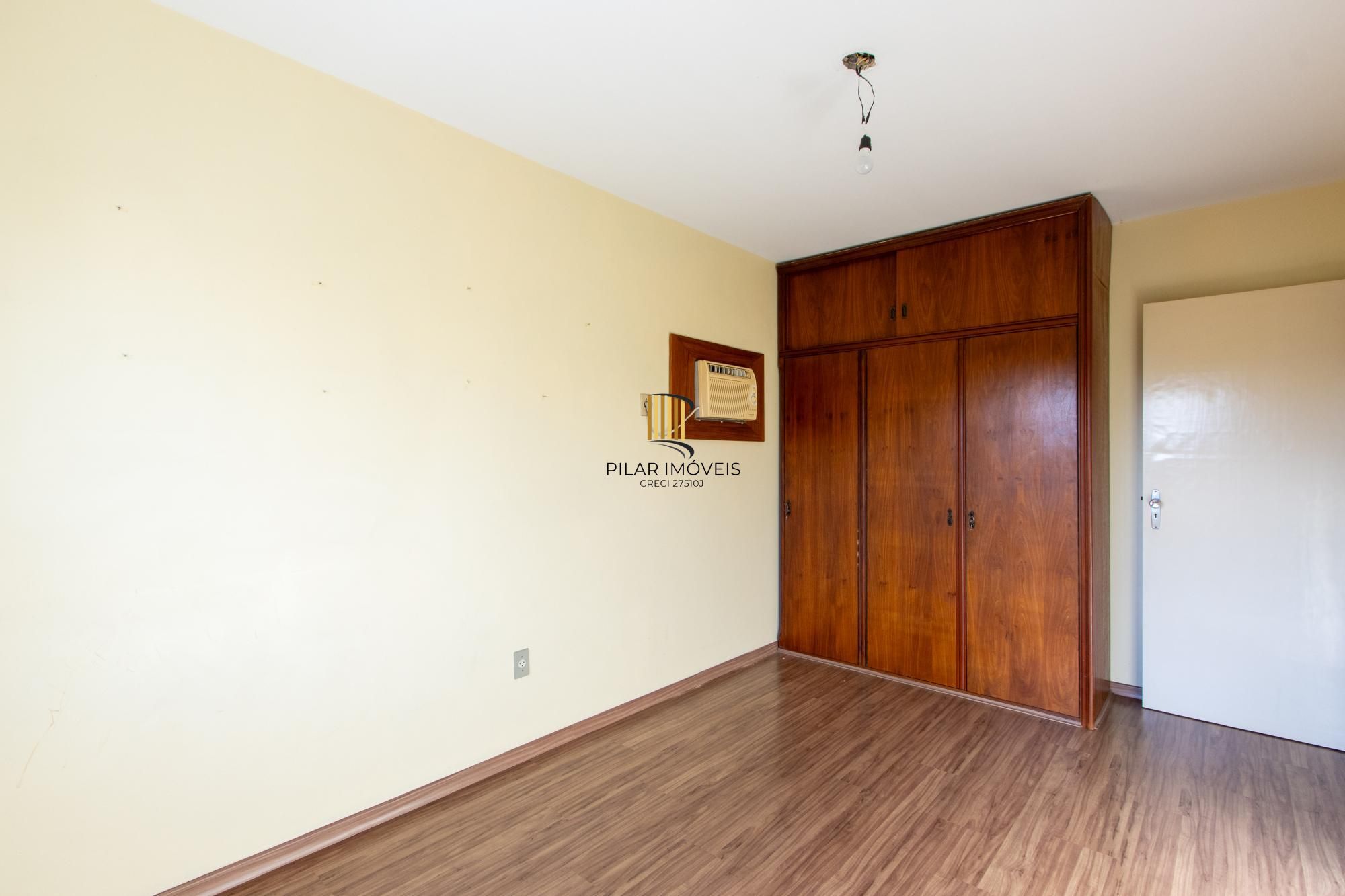Apartamento de 2 dormitórios e uma vaga,  com infraestrutura
