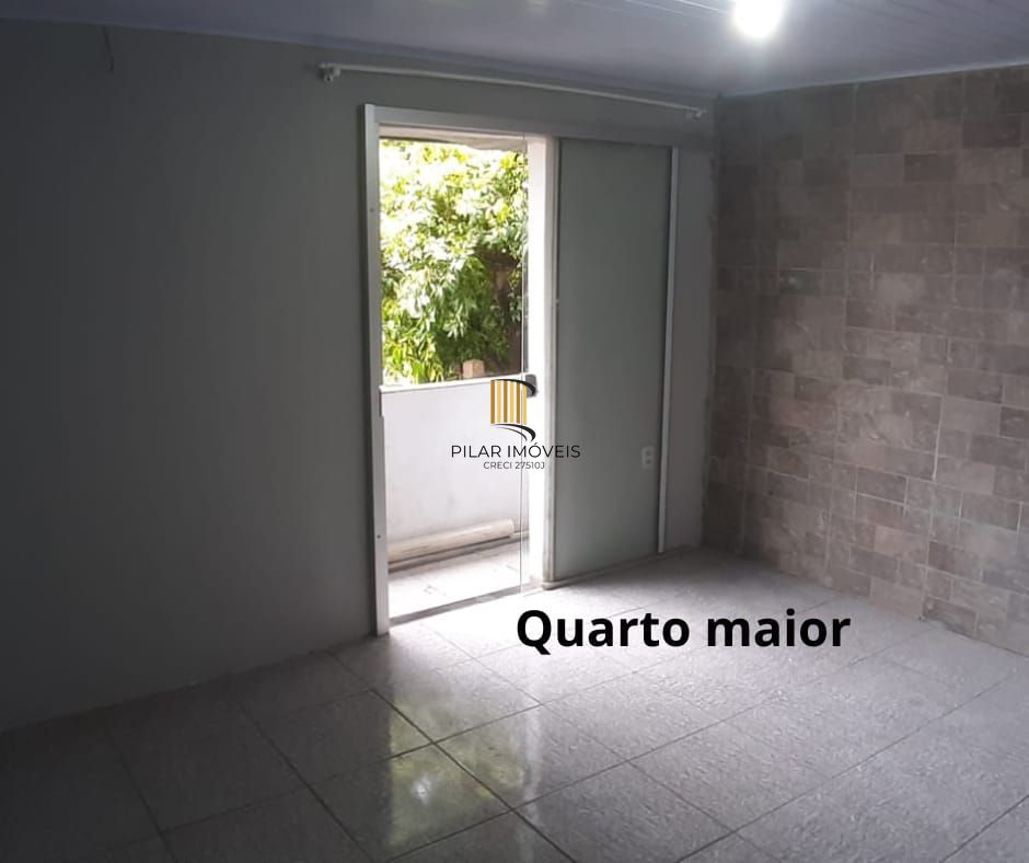 Casa 3 dormitórios no bairro Camaquã