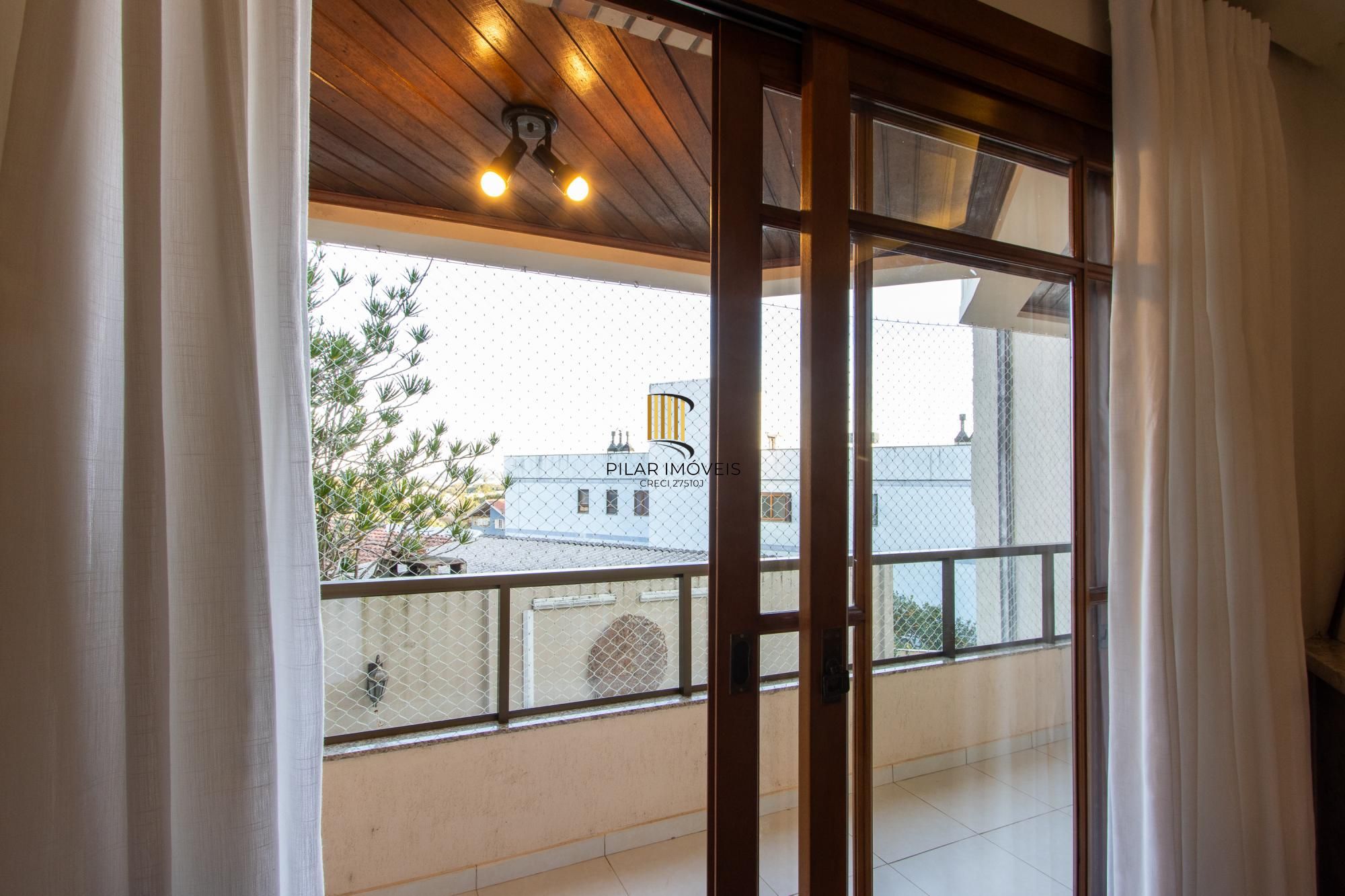 Casa em condominio