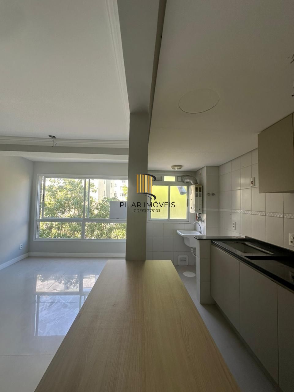 Apartamento 2 dormitórios no bairro Cavalhada