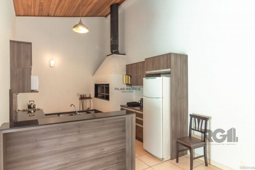 Casa Condominio para Venda - 307m², 5 dormitórios, sendo 1 suites, 4 vagas - Cristal
