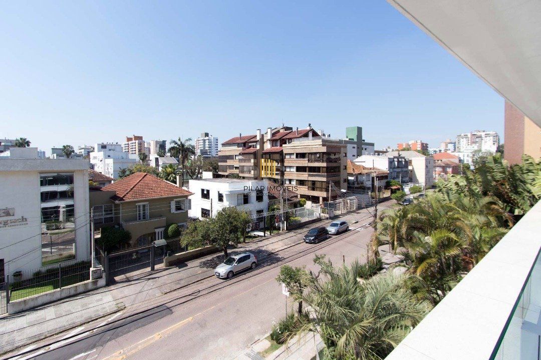 Cobertura para Venda - 230.43m², 3 dormitórios, sendo 3 suites, 2 vagas - Menino Deus