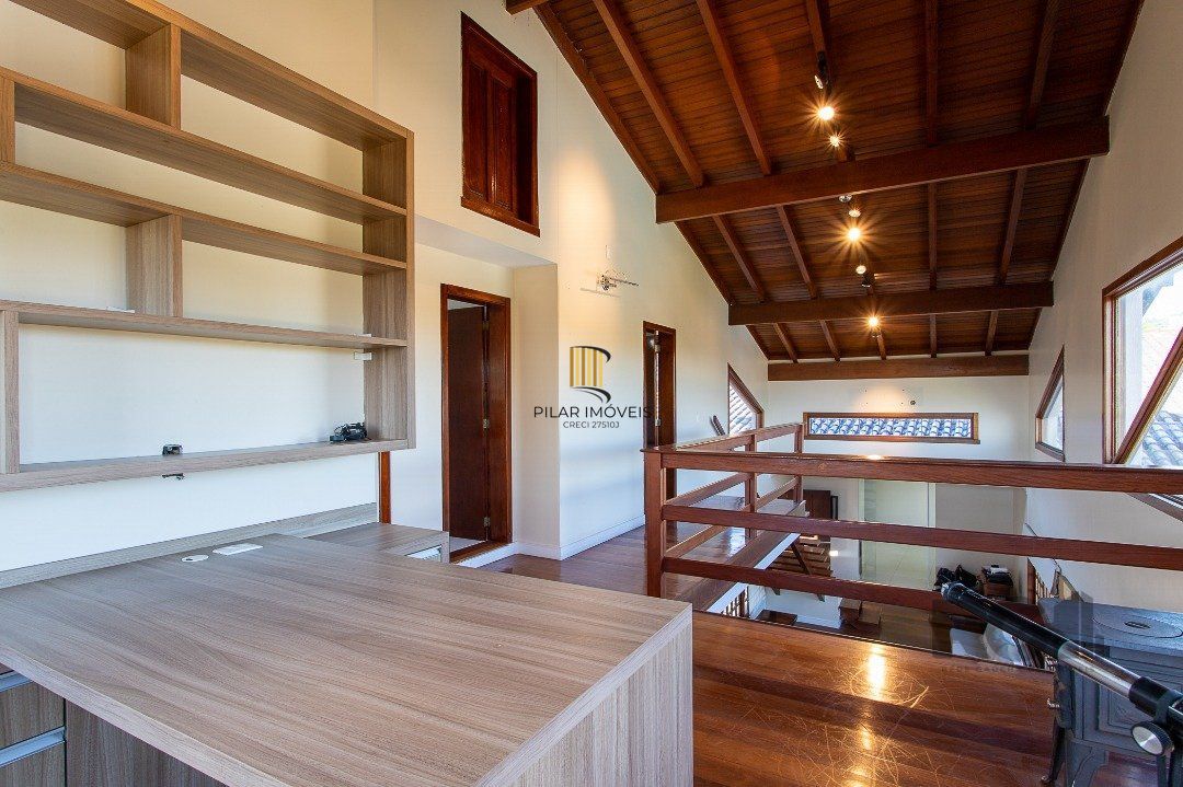 Casa 3 dormitórios no bairro Vila Nova
