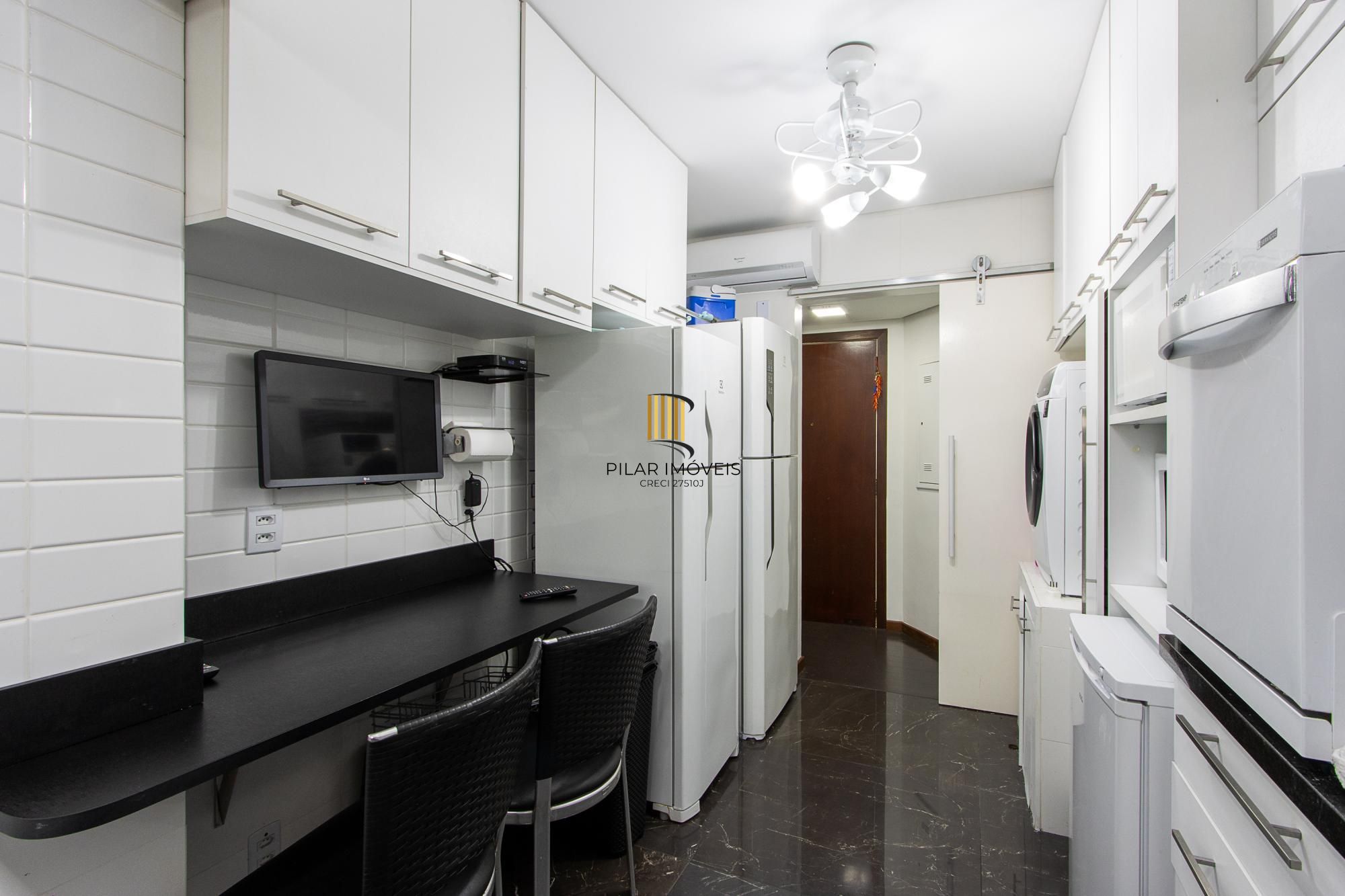 Cobertura no Menino Deus com vista espetacular