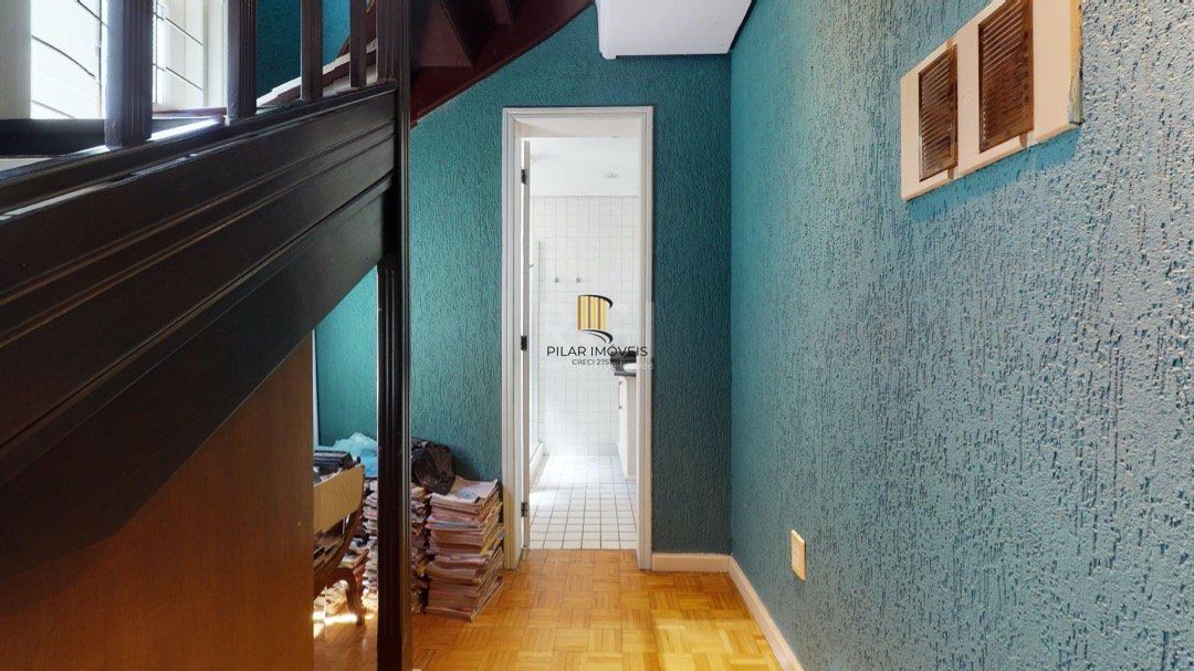 Casa para Venda - 130m², 3 dormitórios, sendo 1 suites, Cidade Baixa