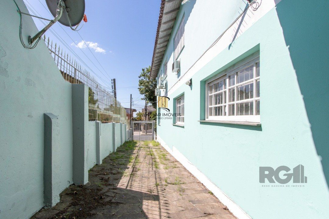 Casa 4 dormitórios no bairro Tristeza