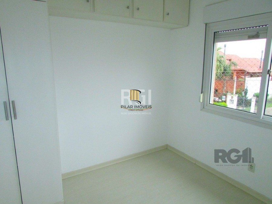 Casa em condomínio para Venda com 3 dormitórios, sendo 1 suites e 2 vagas no bairro Cristal