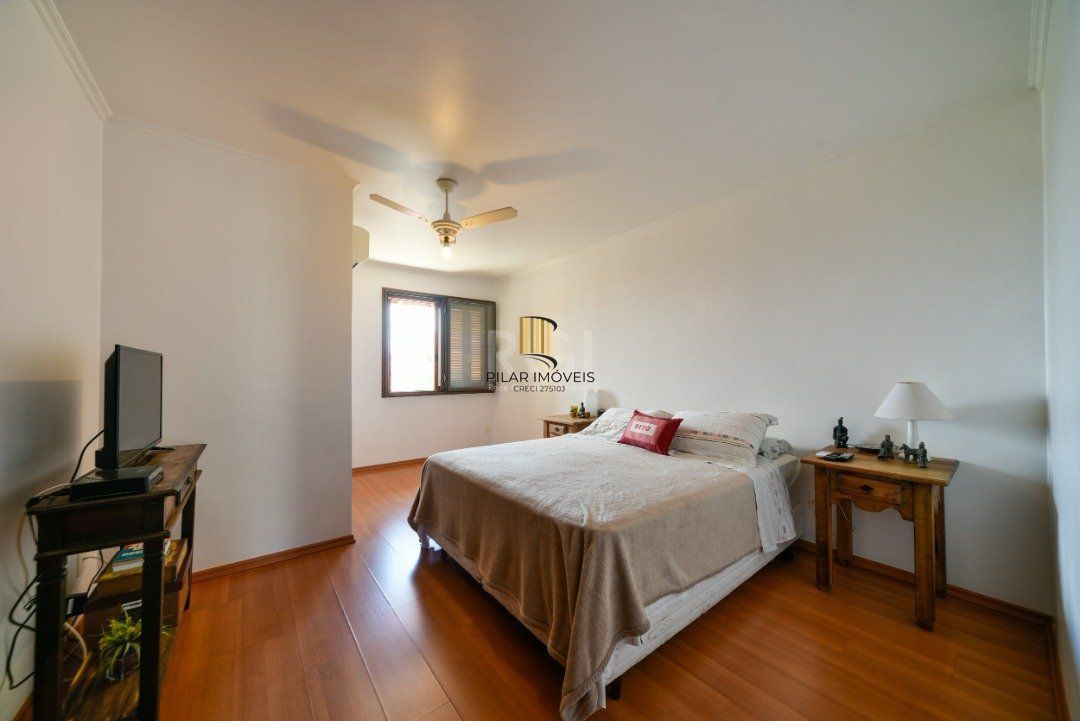 Casa Condominio para Venda - 240m², 3 dormitórios, sendo 1 suites, 3 vagas - Tristeza