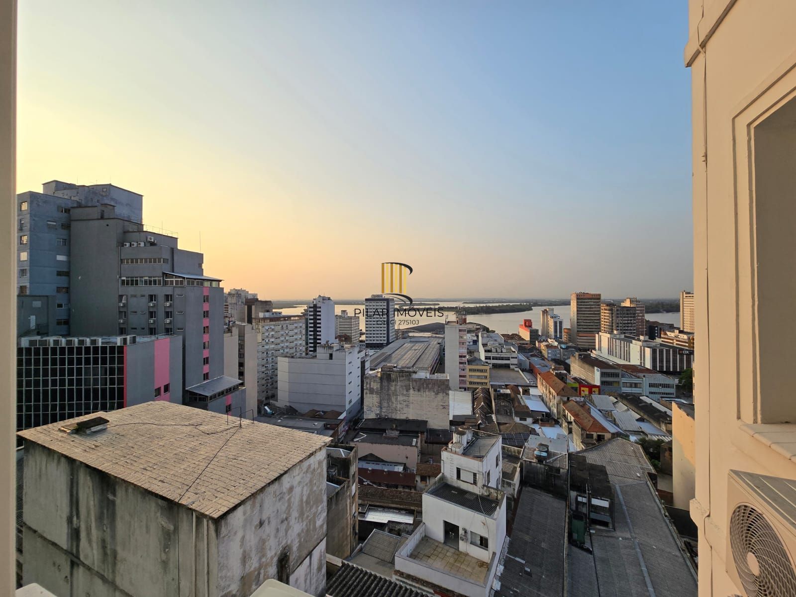 Apartamento 1 Dormitório(s) Bairro Centro Histórico