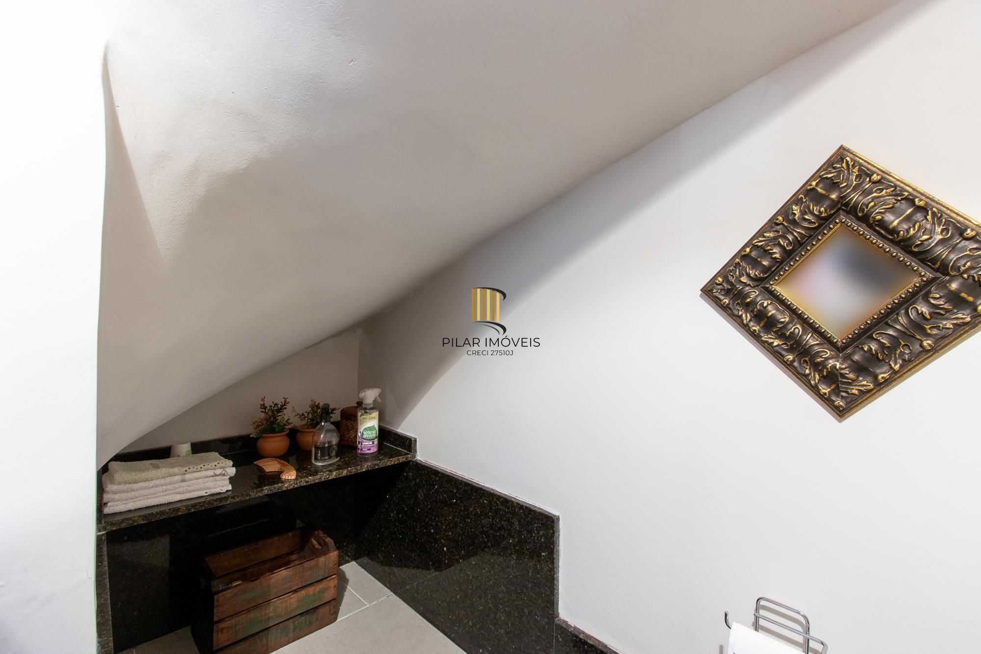 Casa 3 dormitórios com suíte master, terraço e 186m² no Lagos de Nova Ipanema