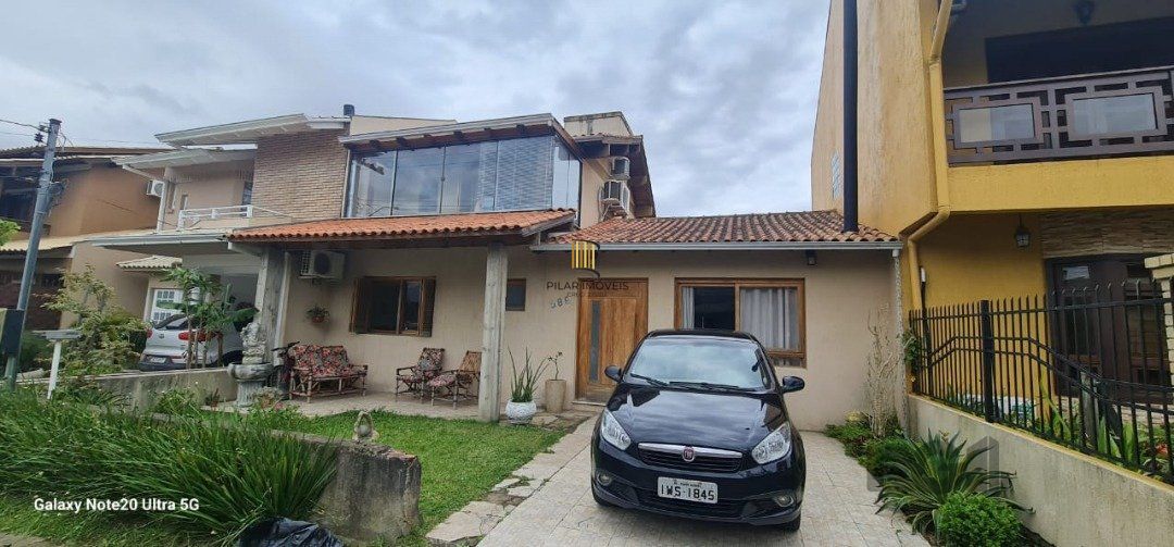 Casa para venda com 3 dormitórios, sendo 3 suítes e 2 vagas no residencial Jardins do Prado