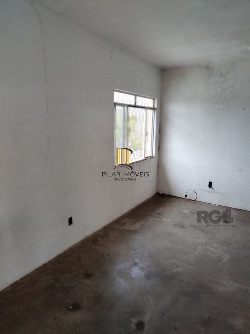 Casa para Venda - 247.37m², 4 dormitórios, 4 vagas - Partenon