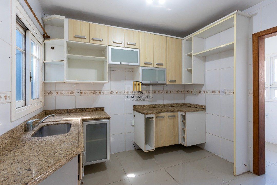 Casa para Venda - 205.81m², 3 dormitórios, sendo 1 suites, 2 vagas - Ipanema